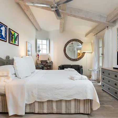 Pastis St Tropez 2* Saint-Tropez